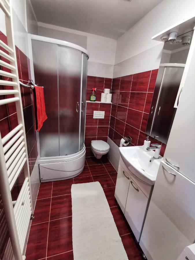 Apartments Plejic Сегет-Враница Экстерьер фото
