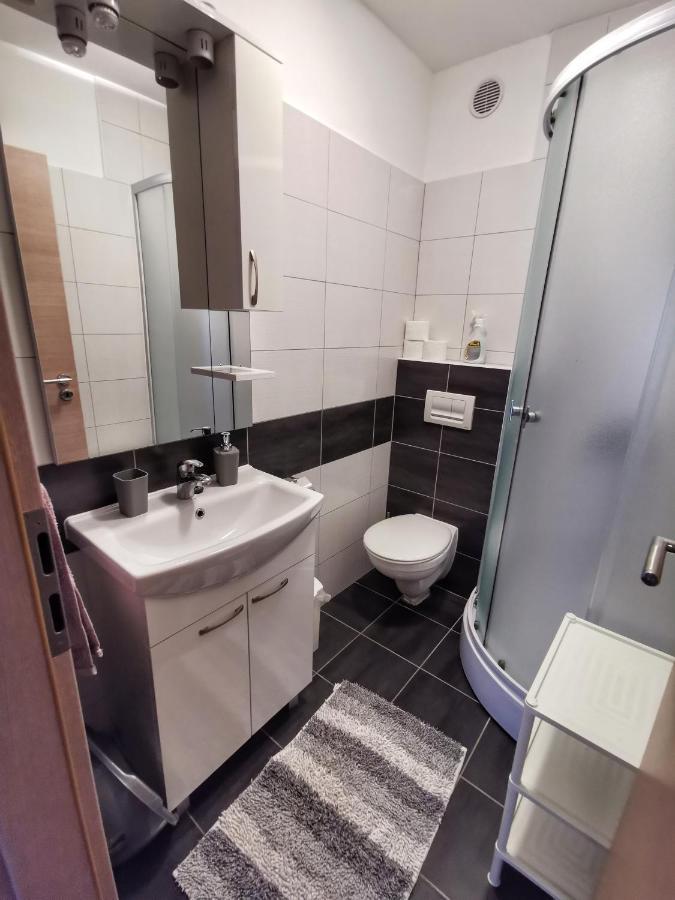 Apartments Plejic Сегет-Враница Экстерьер фото